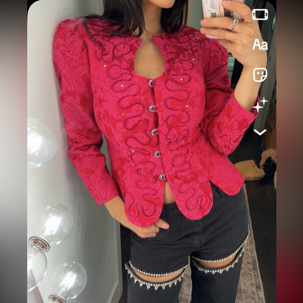 Vntg Elegant Pink Blazer